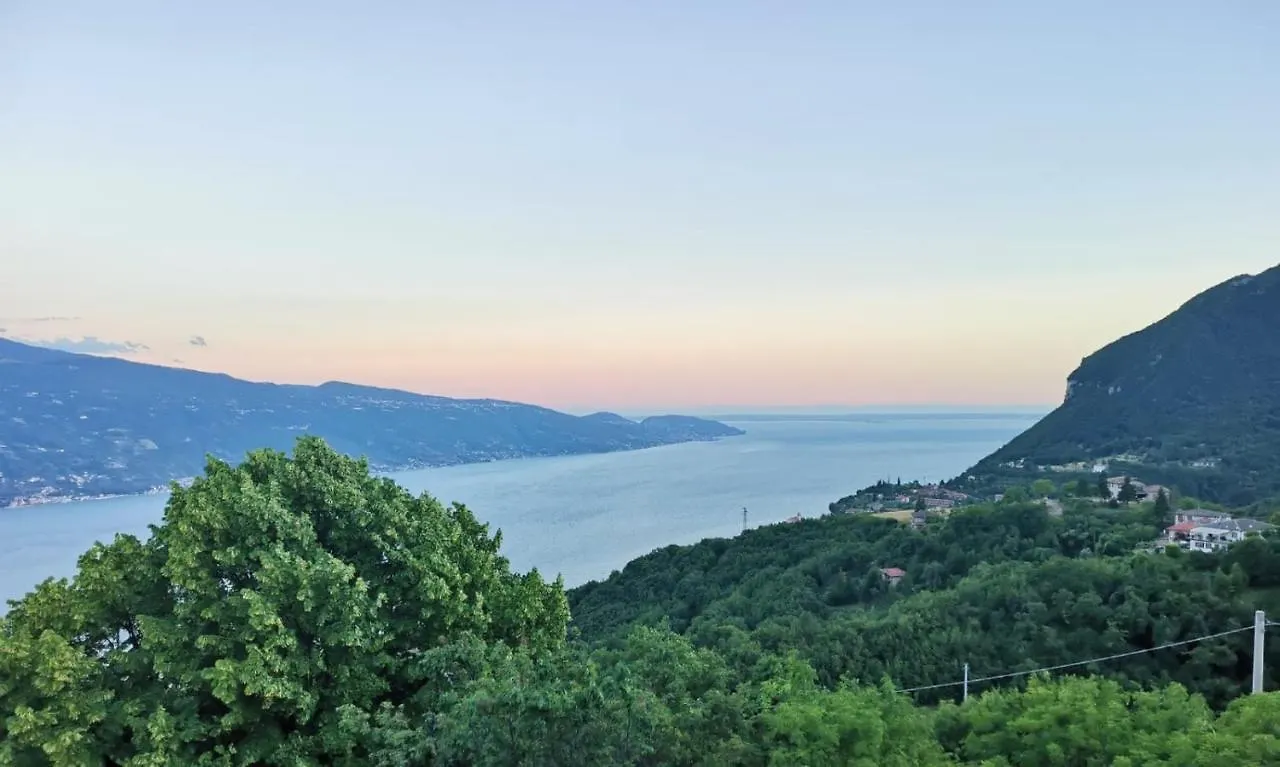 Il Patio - Theater Home Tignale Italy
